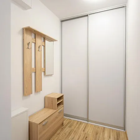 Lejlighed Gambit, Ogrody Pieniawskie, Myweek *